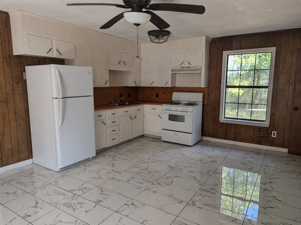 11728 Fm 1399 Marietta, TX 75566