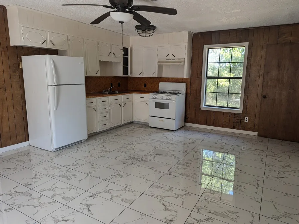 11728 Fm 1399 Marietta, TX 75566