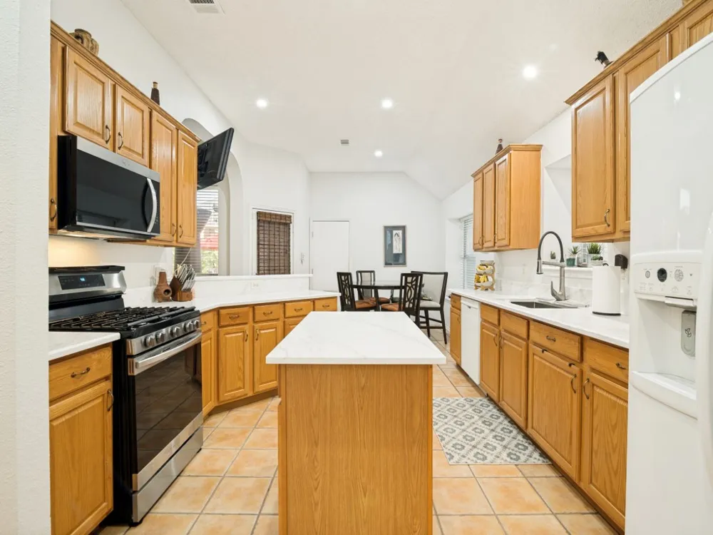 10313 Evergreen Drive Rowlett, TX 75089