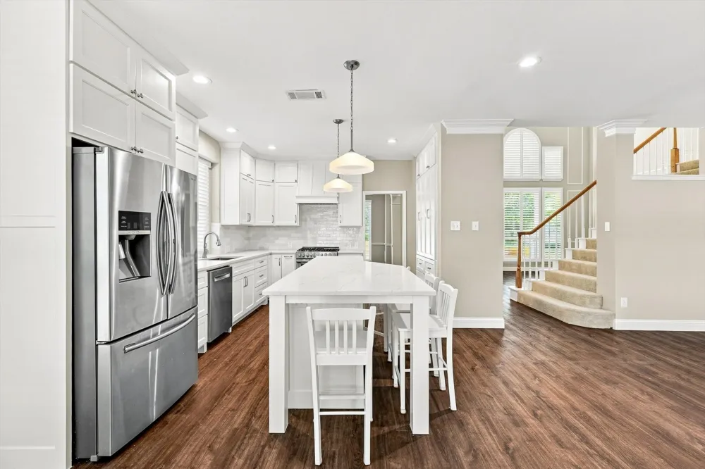 8809 Hedge Row Court North Richland Hills, TX 76182