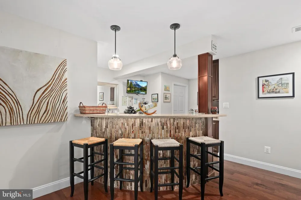 11412 NIGHT STAR WAY Reston, VA 20194