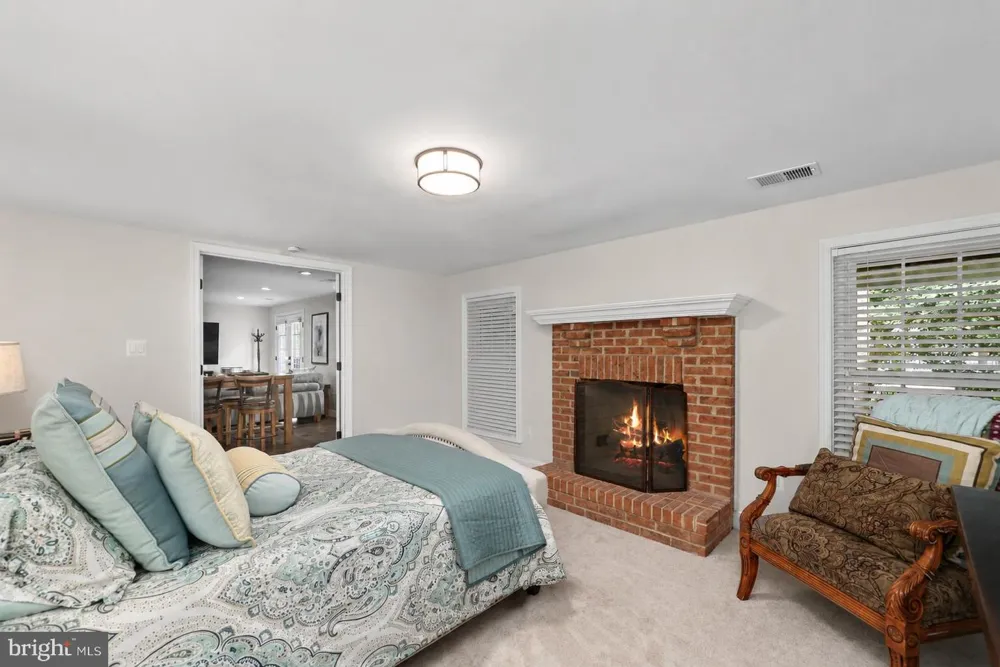 11412 NIGHT STAR WAY Reston, VA 20194