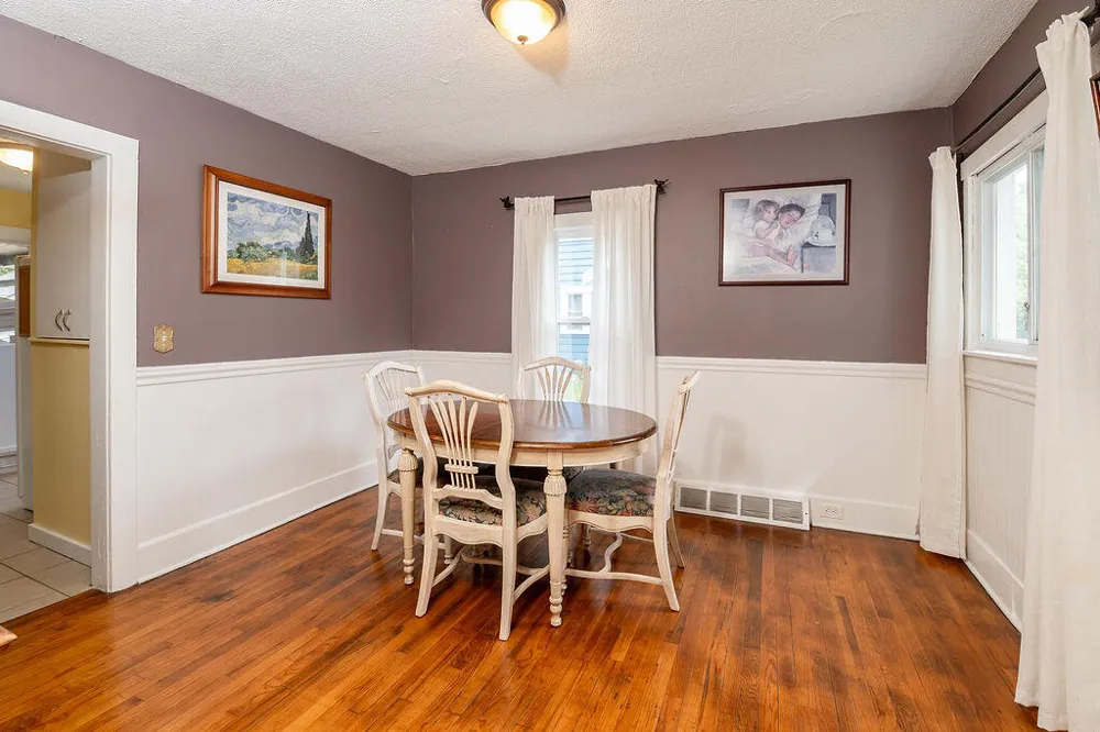 1909 Linden Avenue SE Grand Rapids, MI 49507
