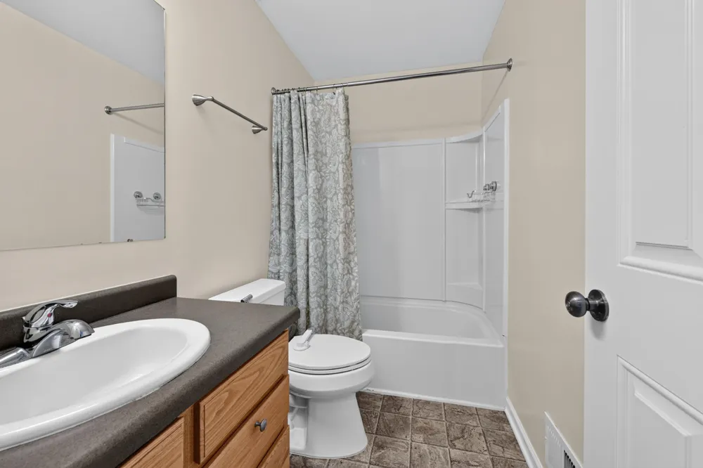 9168 Parkland Drive Ypsilanti, MI 48197