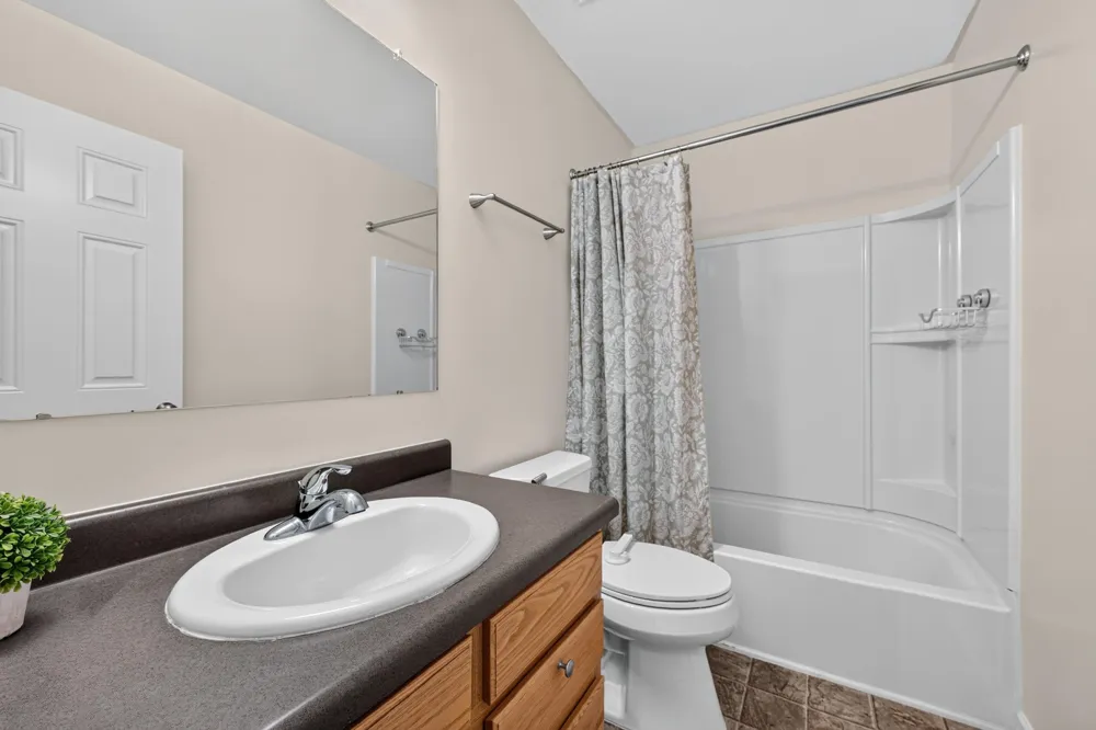 9168 Parkland Drive Ypsilanti, MI 48197