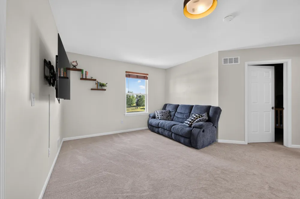 9168 Parkland Drive Ypsilanti, MI 48197