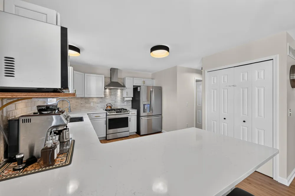 9168 Parkland Drive Ypsilanti, MI 48197
