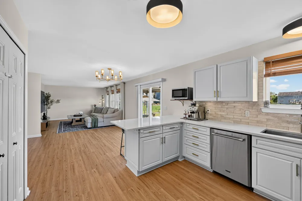 9168 Parkland Drive Ypsilanti, MI 48197