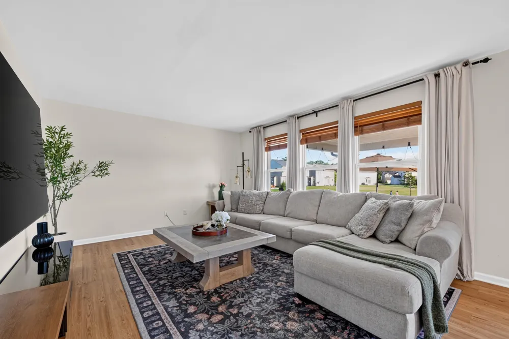 9168 Parkland Drive Ypsilanti, MI 48197