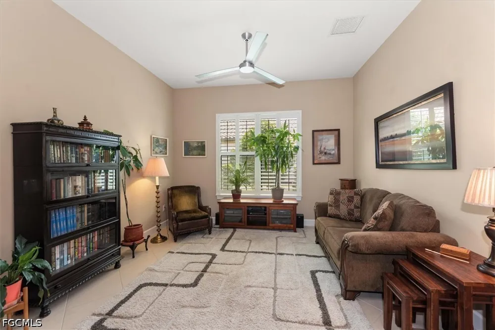 Walnut Run Drive Alva, FL 33920