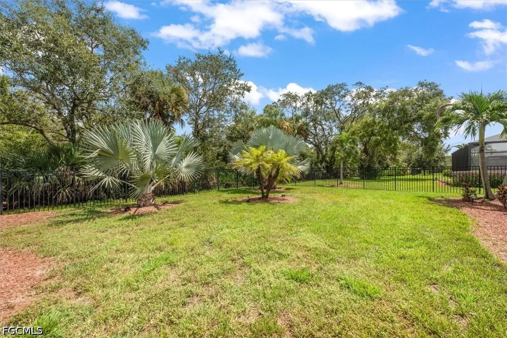 Walnut Run Drive Alva, FL 33920