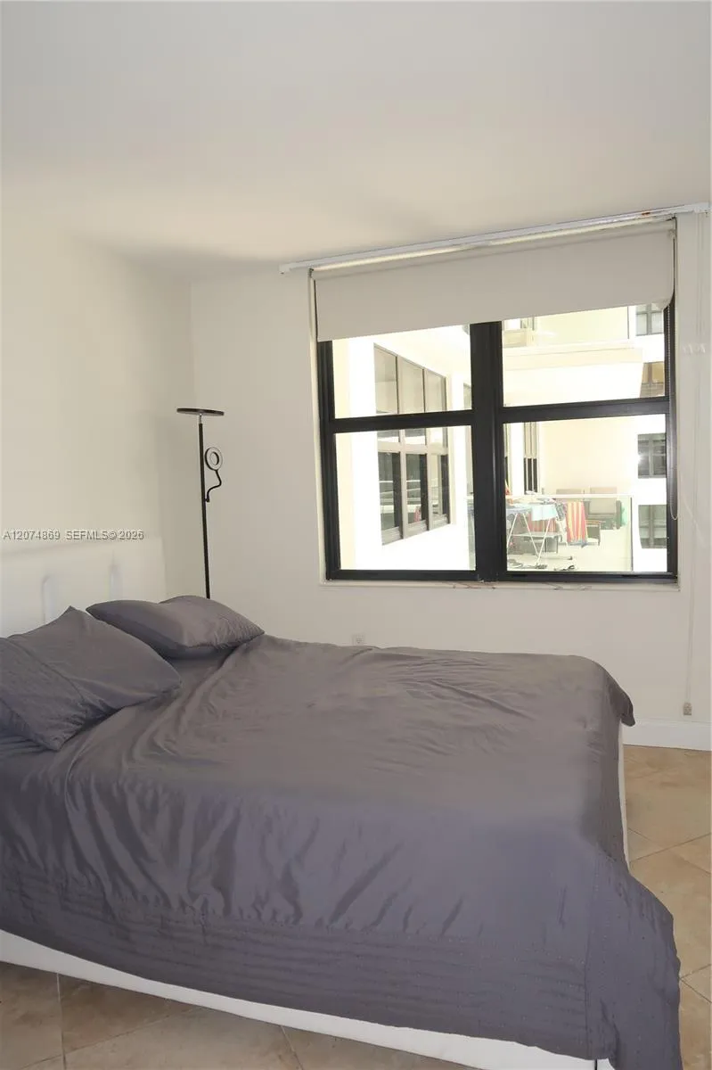 9801 Collins Ave #14T Bal Harbour, FL 33154