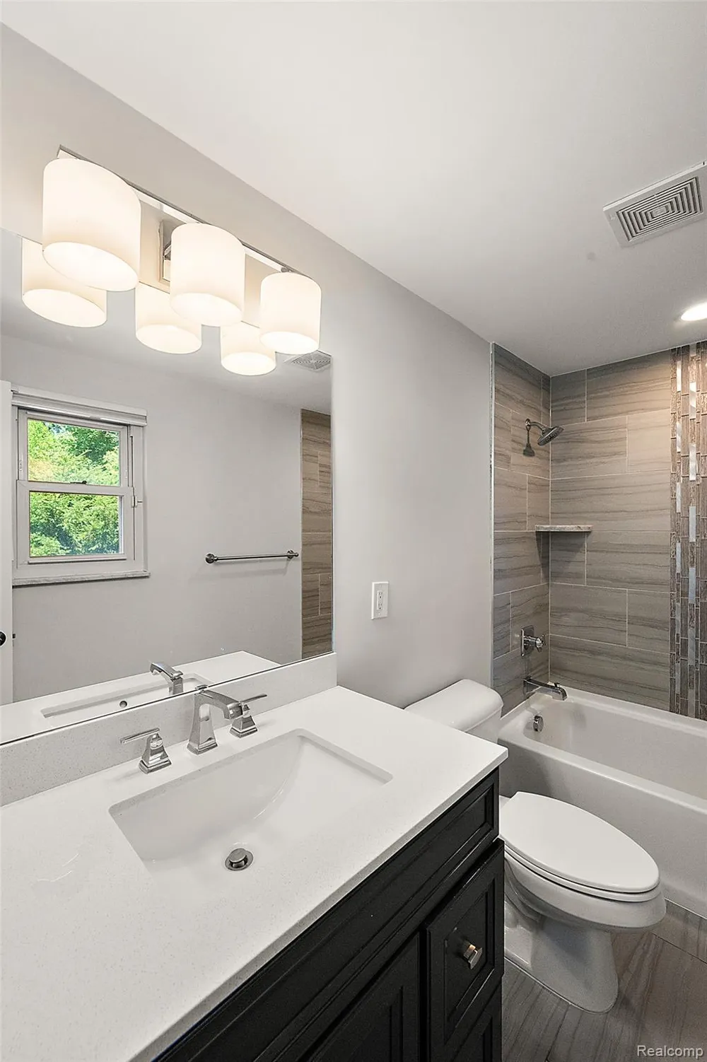 169 E Long Lake Road Bloomfield Hills City, MI 48304