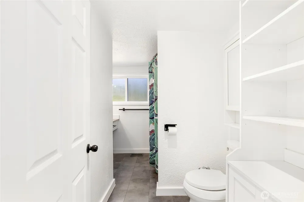 3106 C STREET SE Auburn, WA 98002