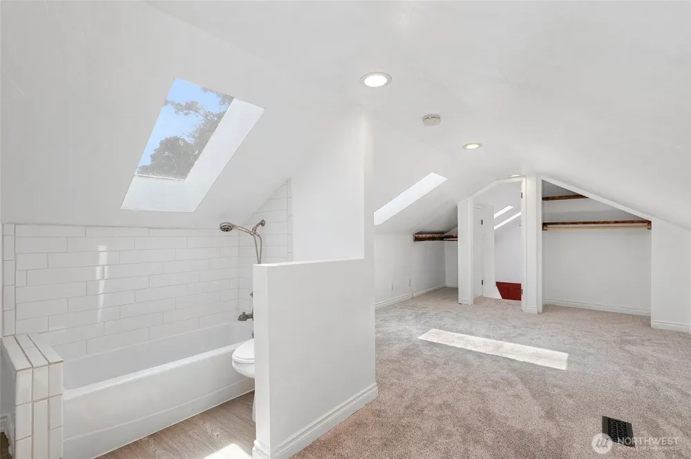 3106 C STREET SE Auburn, WA 98002