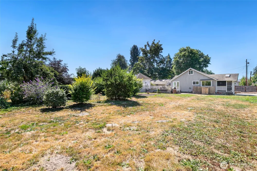 3106 C STREET SE Auburn, WA 98002