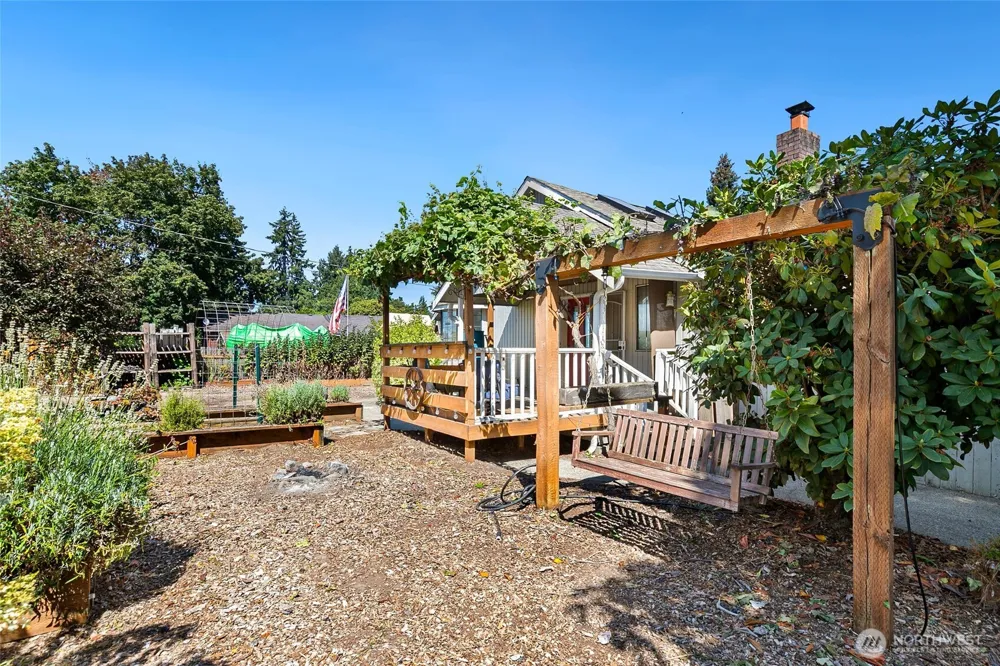 3106 C STREET SE Auburn, WA 98002