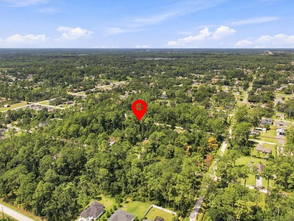 10TH AVENUE Deland, FL 32724