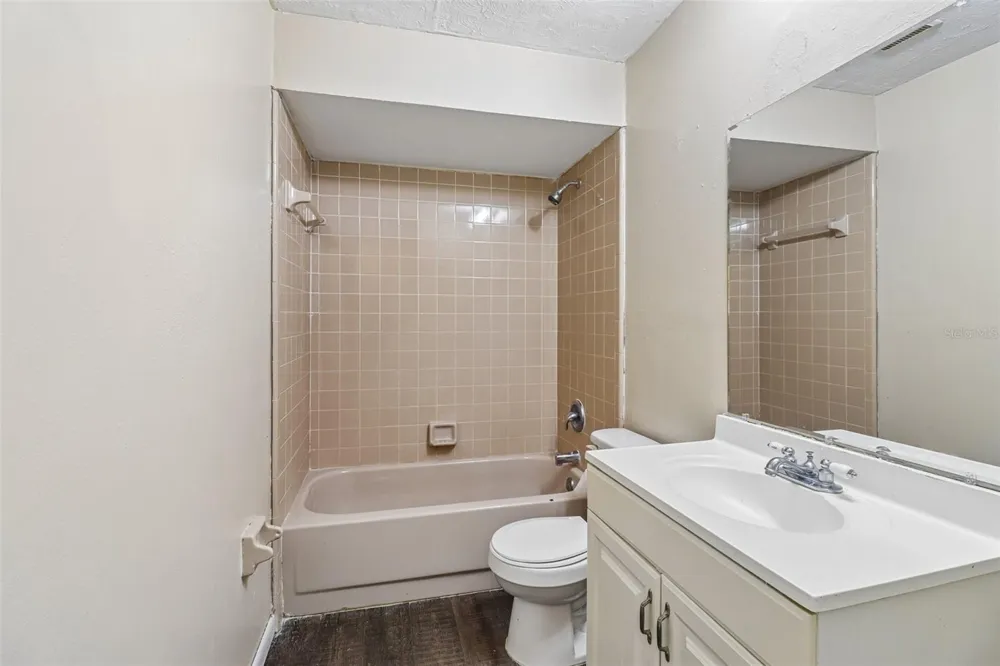 386 COCOA COURT Kissimmee, FL 34758