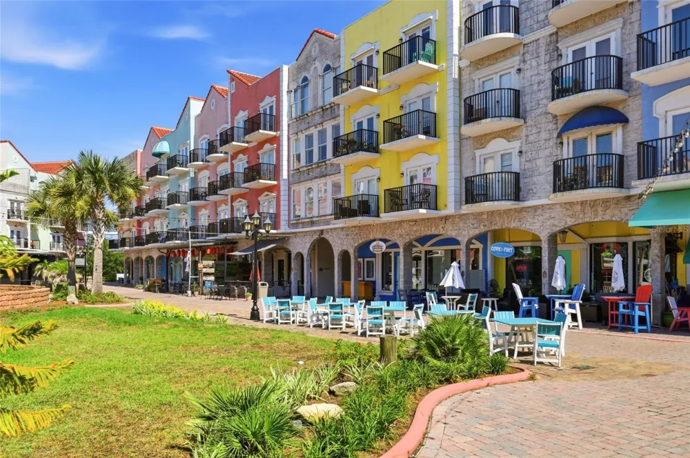 101 PALM HARBOR PKWY #B418 Palm Coast, FL 32137