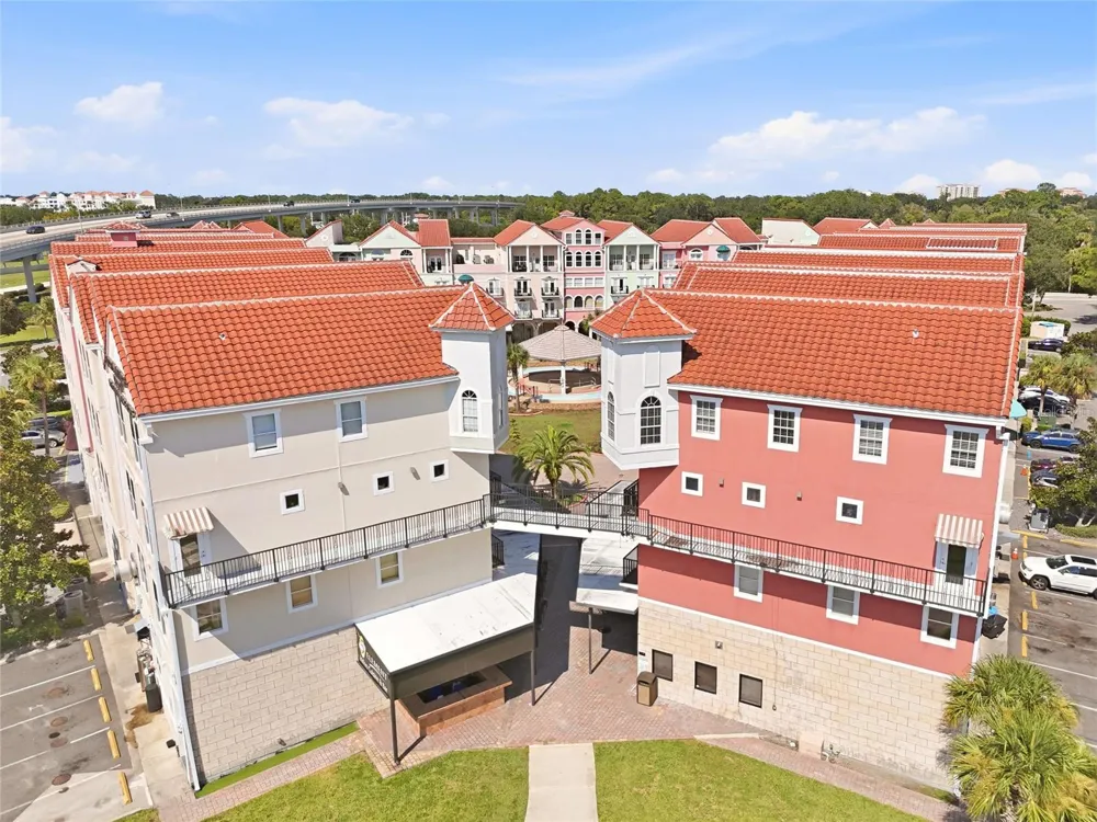 101 PALM HARBOR PKWY #B418 Palm Coast, FL 32137