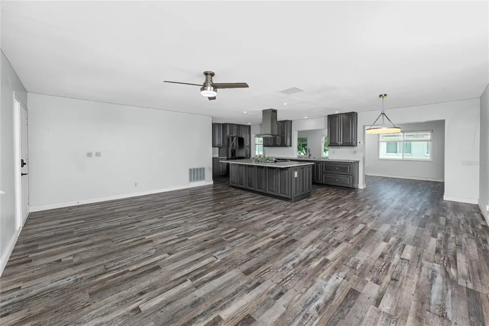 3455 100TH AVENUE Pinellas Park, FL 33782