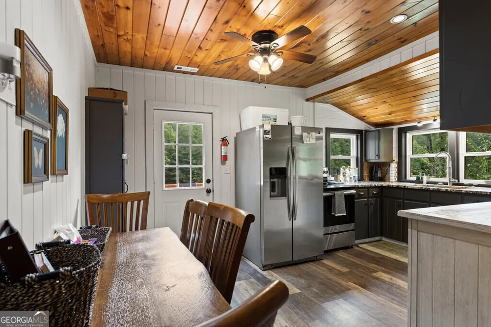 30 Seabolt DR Morganton, GA 30560