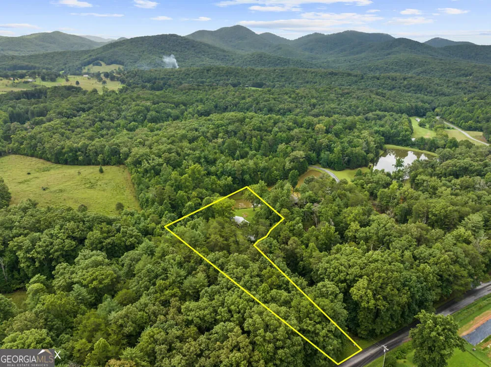 30 Seabolt DR Morganton, GA 30560