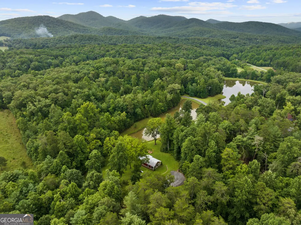 30 Seabolt DR Morganton, GA 30560