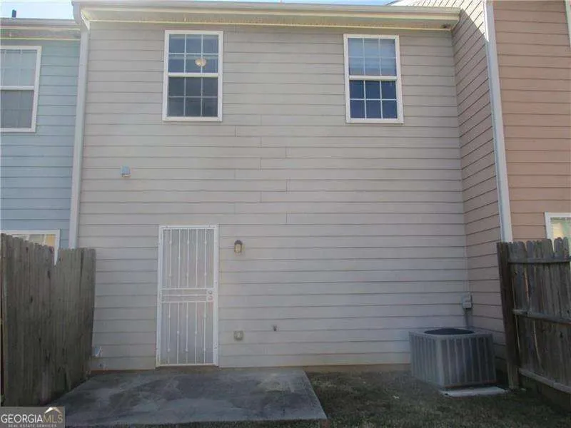 2736 HALIGAN PT Riverdale, GA 30296