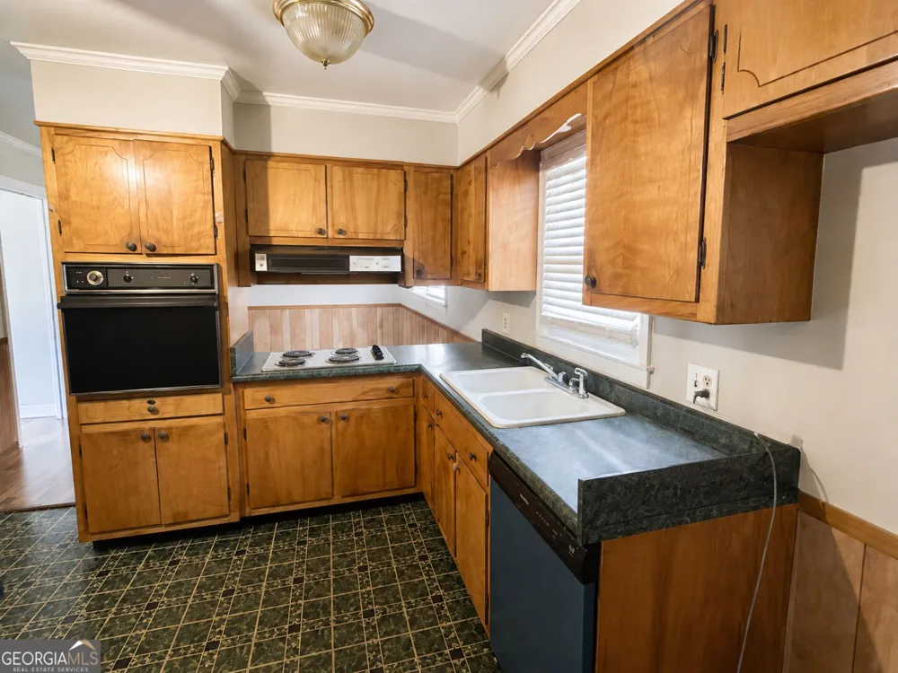 318 Leola DR Griffin, GA 30224