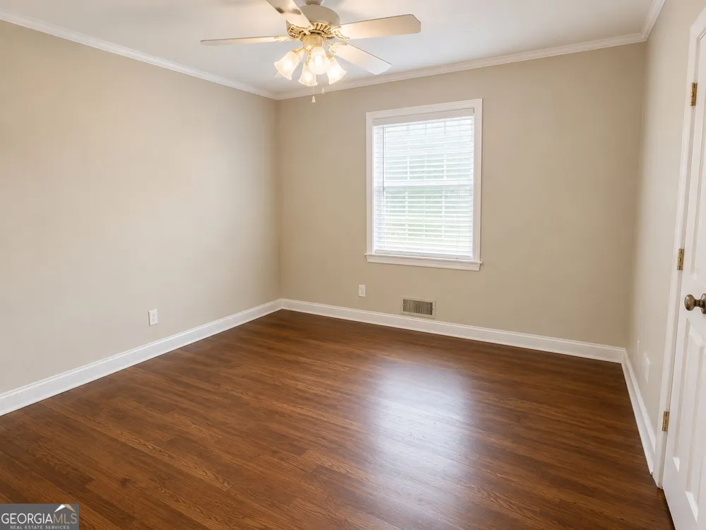 318 Leola DR Griffin, GA 30224