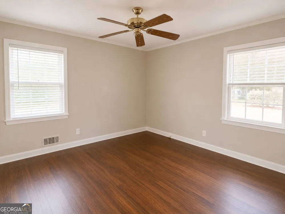318 Leola DR Griffin, GA 30224