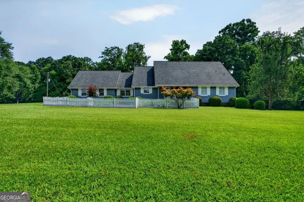 1744 Alexander RD Monticello, GA 31064