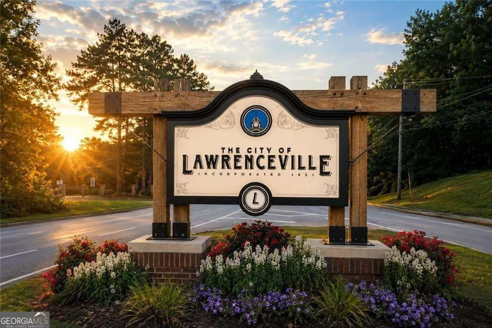 582 Arnold RD Lawrenceville, GA 30044