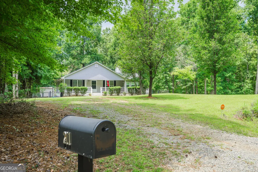 211 Sunfish TRL Eatonton, GA 31024