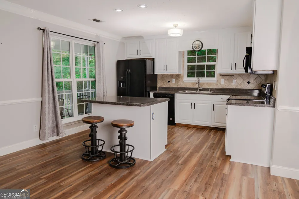 211 Sunfish TRL Eatonton, GA 31024