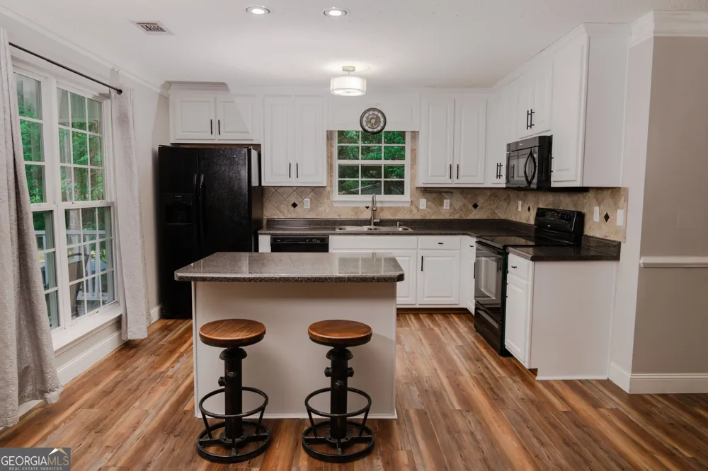 211 Sunfish TRL Eatonton, GA 31024