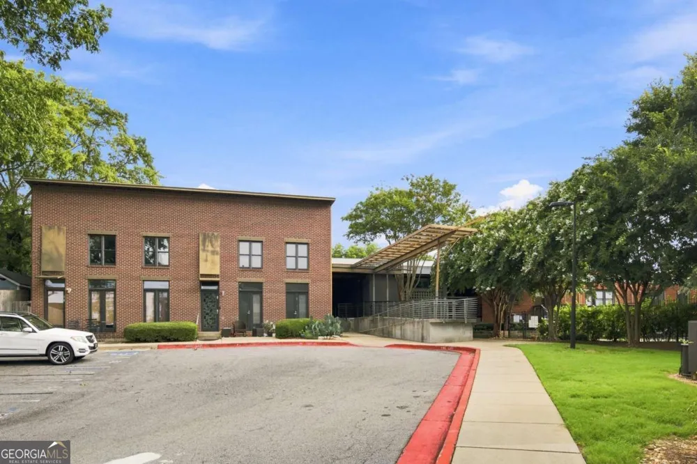 174 Chester AVE SE Atlanta, GA 30316