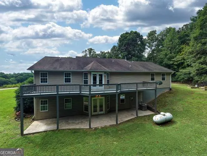 490 Copperhead RD Blairsville, GA 30512