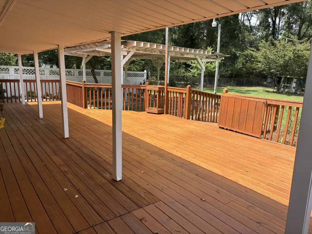 222 Hobbins DR Dublin, GA 31021