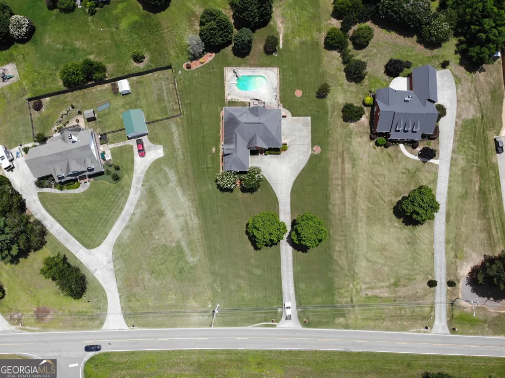 2909 N Sharon Church RD Loganville, GA 30052