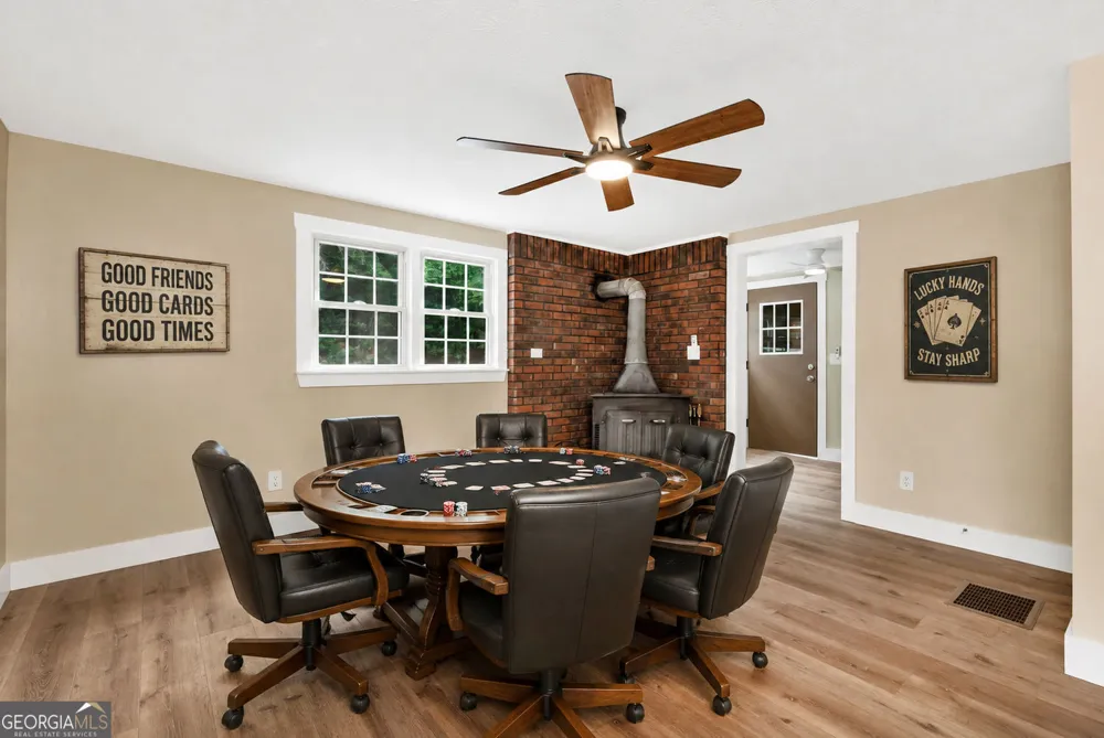 1707 Buena Vista DR Toccoa, GA 30577