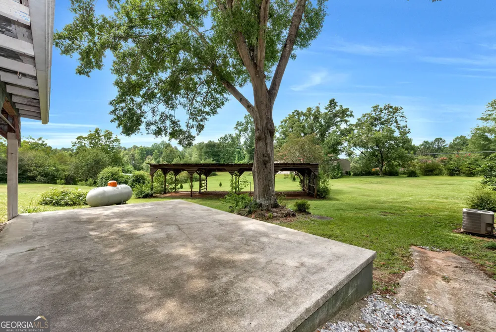 1707 Buena Vista DR Toccoa, GA 30577