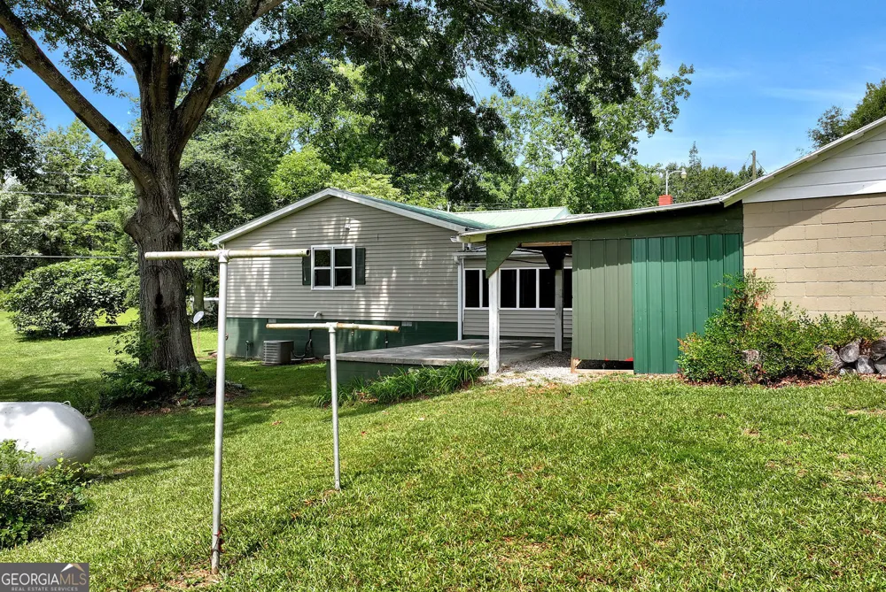 1707 Buena Vista DR Toccoa, GA 30577