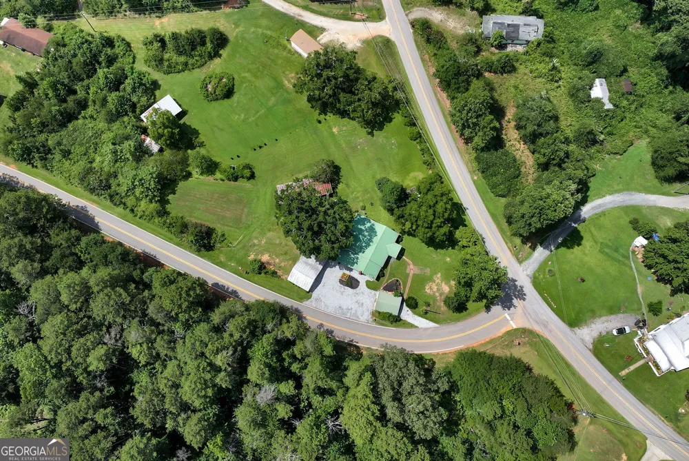 1707 Buena Vista DR Toccoa, GA 30577