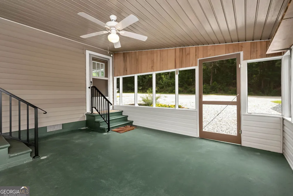 1707 Buena Vista DR Toccoa, GA 30577