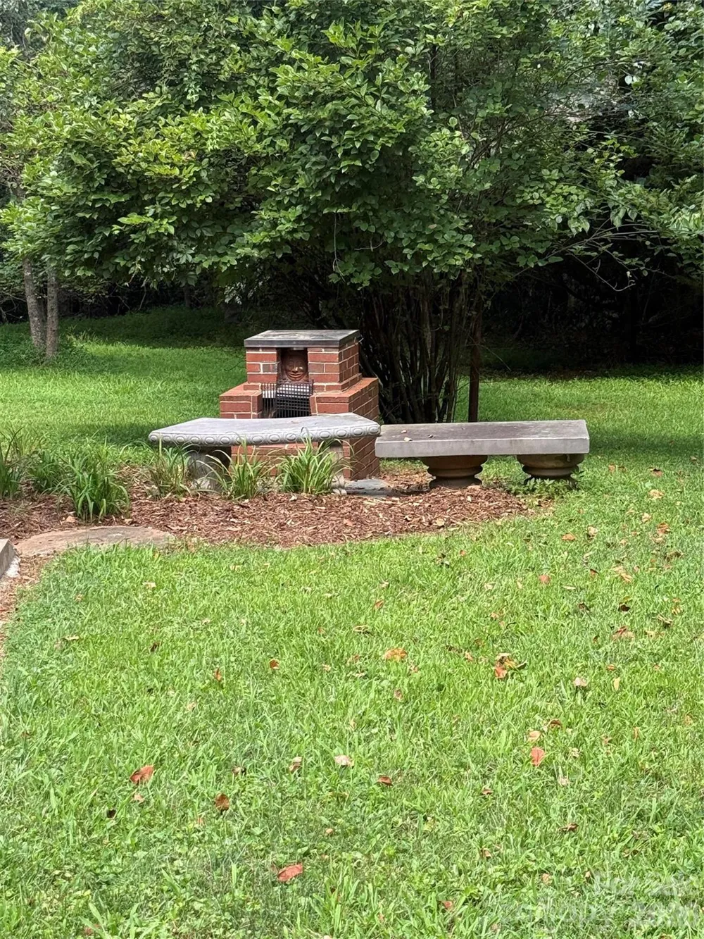2015 39th Avenue NE Hickory, NC 28601