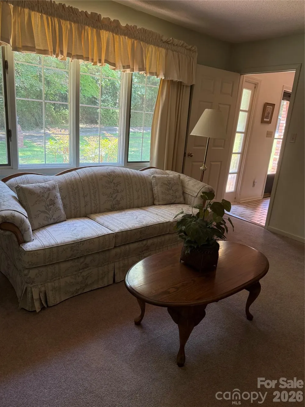 2015 39th Avenue NE Hickory, NC 28601