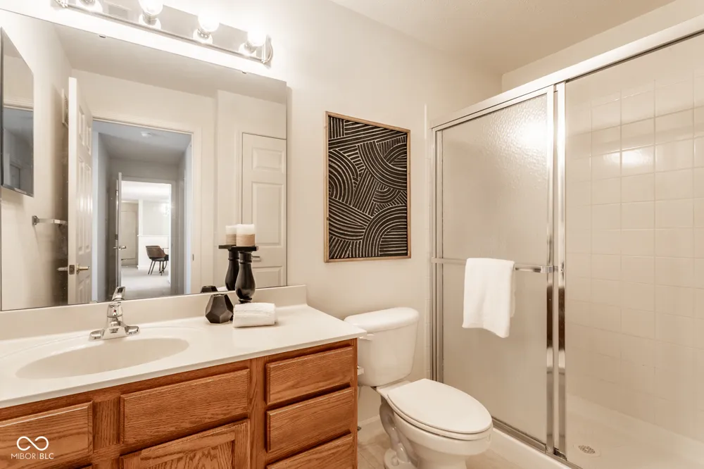 6525 Emerald Hill Court #205 Indianapolis, IN 46237